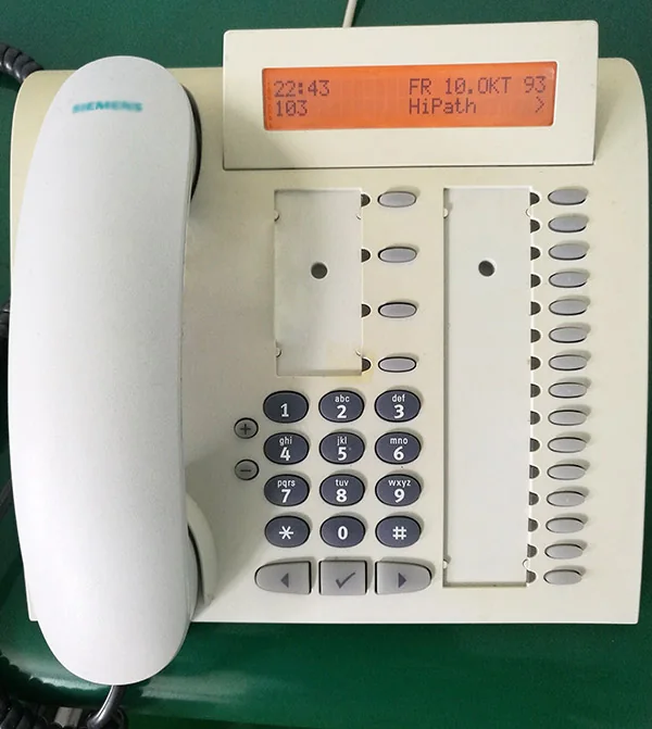 Digital telephone display for a German automation brand